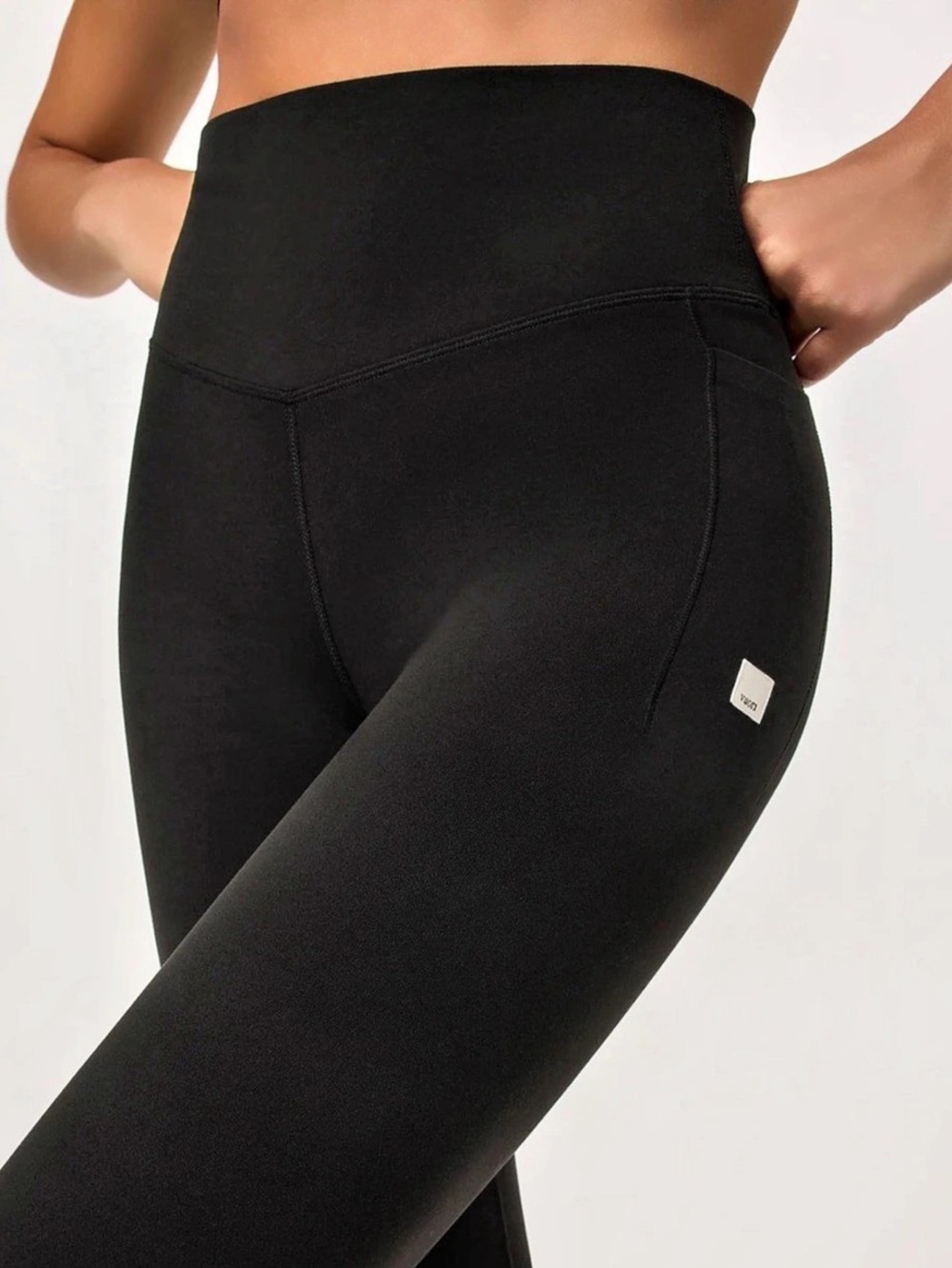 Vuori AllTheForm Pkt Legging Black Leggings Size Small NWT